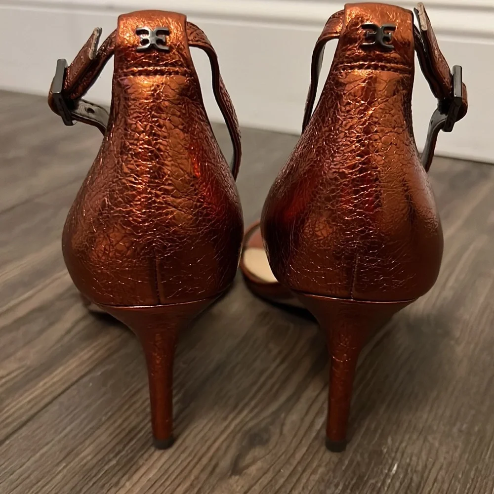 HP 🥳 Sam Edelman “Patti” Auburn Crinkle Leather Sandals 7.5M - Picture 8 of 10
